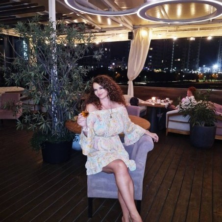 lady's photo