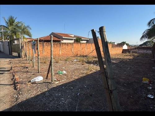 LOTE 003        TERRENO URBANO - localizado no Parque Resi...