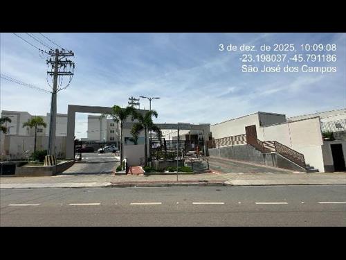 Apartamento      -   - 77,13m2
