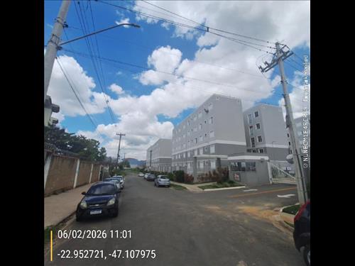 Apartamento      -   - 75,36m2