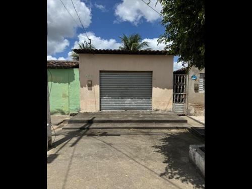 Terreno de 74,92m², com construção não averbada de 62,12m², em Major Isidoro - AL