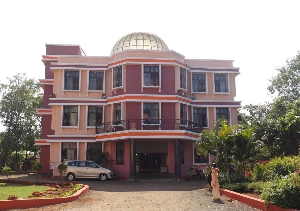 Shankar Narayan College of Arts and Commerce, Thane