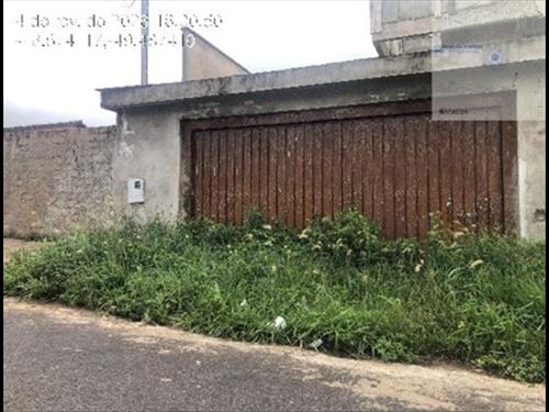Casa             -   - 248,48m2