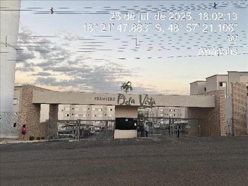 LOTE 045        Apartamento