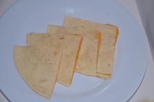KID SIZE QUESADILLA DE QUESO