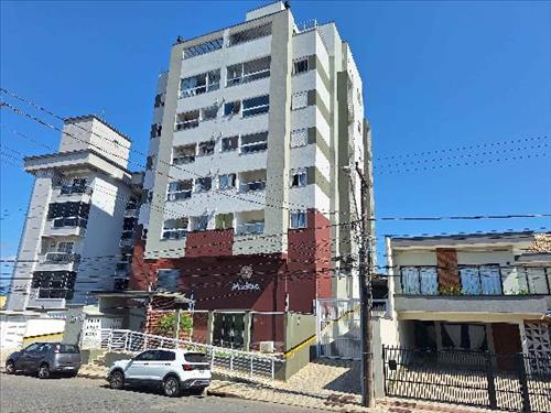 Apartamento      -   - 201,32m2