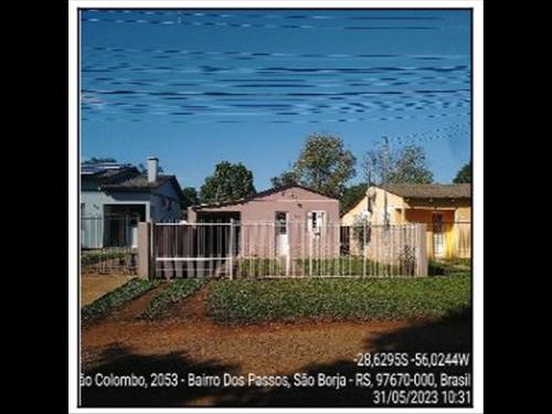 Casa  -   - 104,36m2