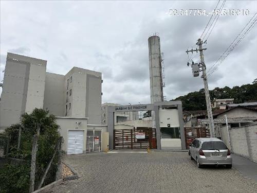 Apartamento      -   - 54,84m2