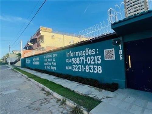 ITEM A) TERRENO PRÓPRIO, localizado na Rua Aristides Porpino Filho, 3163, esquina com a Rua Presbít...