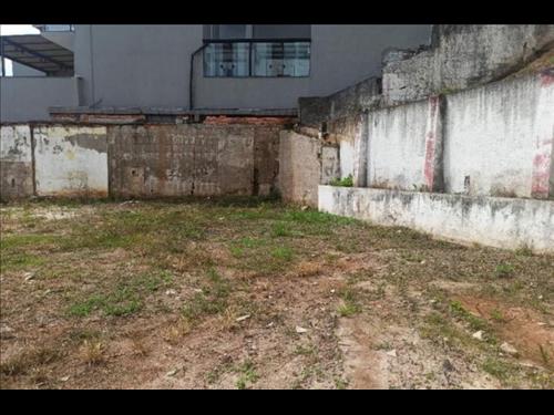IMÓVEL URBANO com a.t. 140,84 m2 Em MOGI DAS CRUZES/SP
