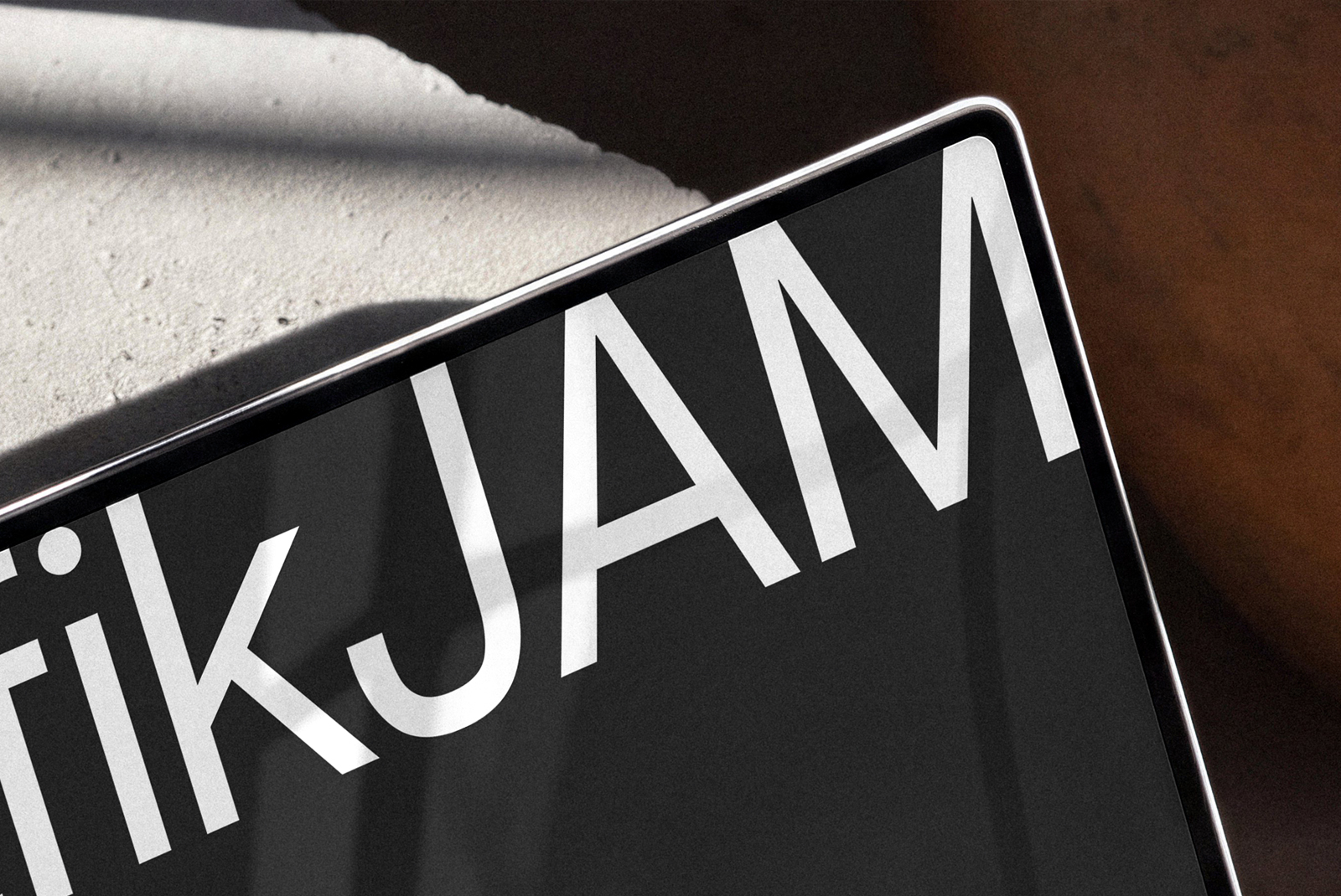 MacBook 01JAM 3