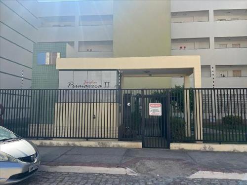 Apartamento  -   - 64,43m2
