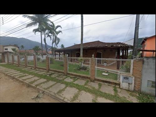 Casa 239 m² (área construída) e 768 m² (área total) - Balneário Maranduba - Ubatuba - SP