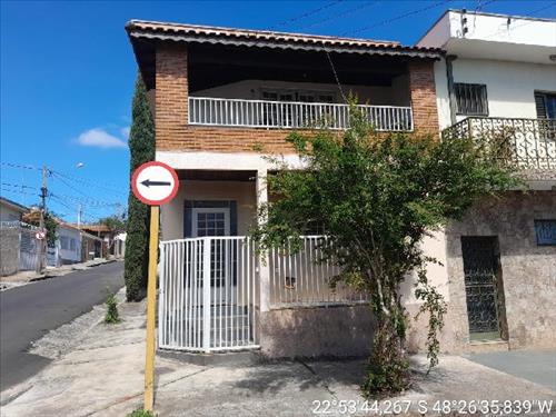 Casa             -   - 195,00m2