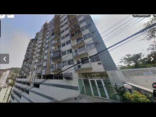 LOTE 9515        Apartamento nº 606 do Edifício Suítes do...