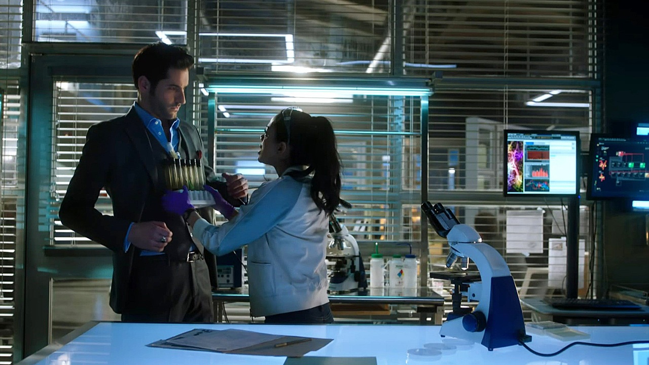 S3ep12 Ella Practices Standing Up For Herself