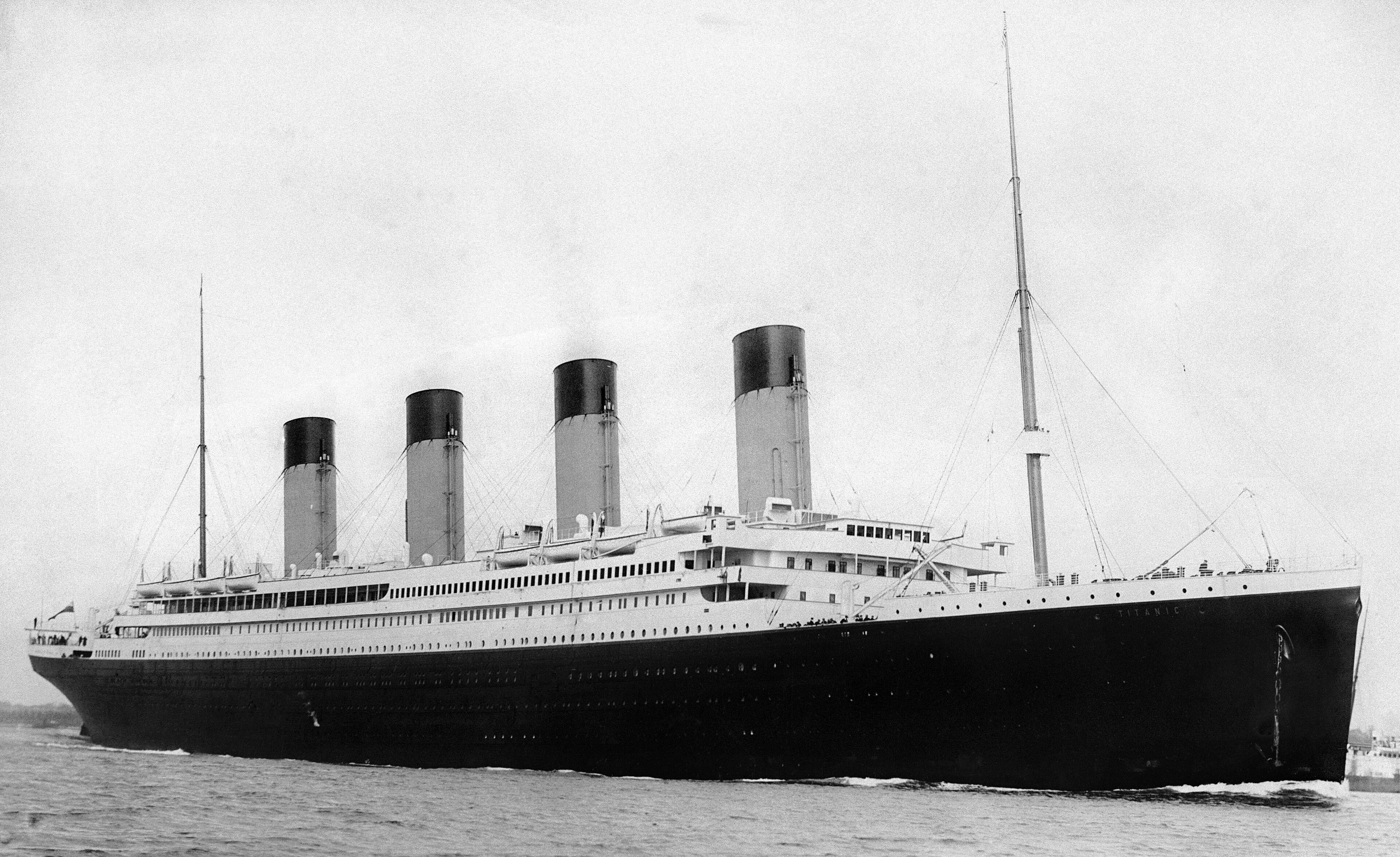 What was the first name of Kate Winslett's character in Titanic