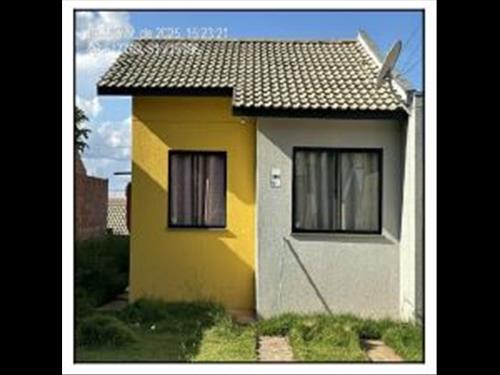 Casa, 42,37 m2 de área privativa, 180,2m2 de área ...