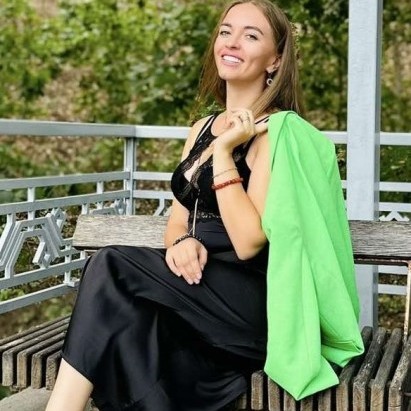 lady's photo