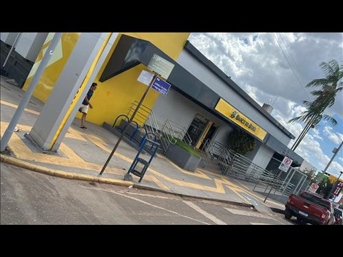 VENDA DIRETA BB - AMOLDADA NAS CLÁUSULAS DO EDITAL Nº 2025/210014V(9055) LOTE 008