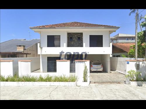 Topo Leilões - Sobrado - Rua Tupinambás, 177 - Monções - Pontal do Paraná/PR