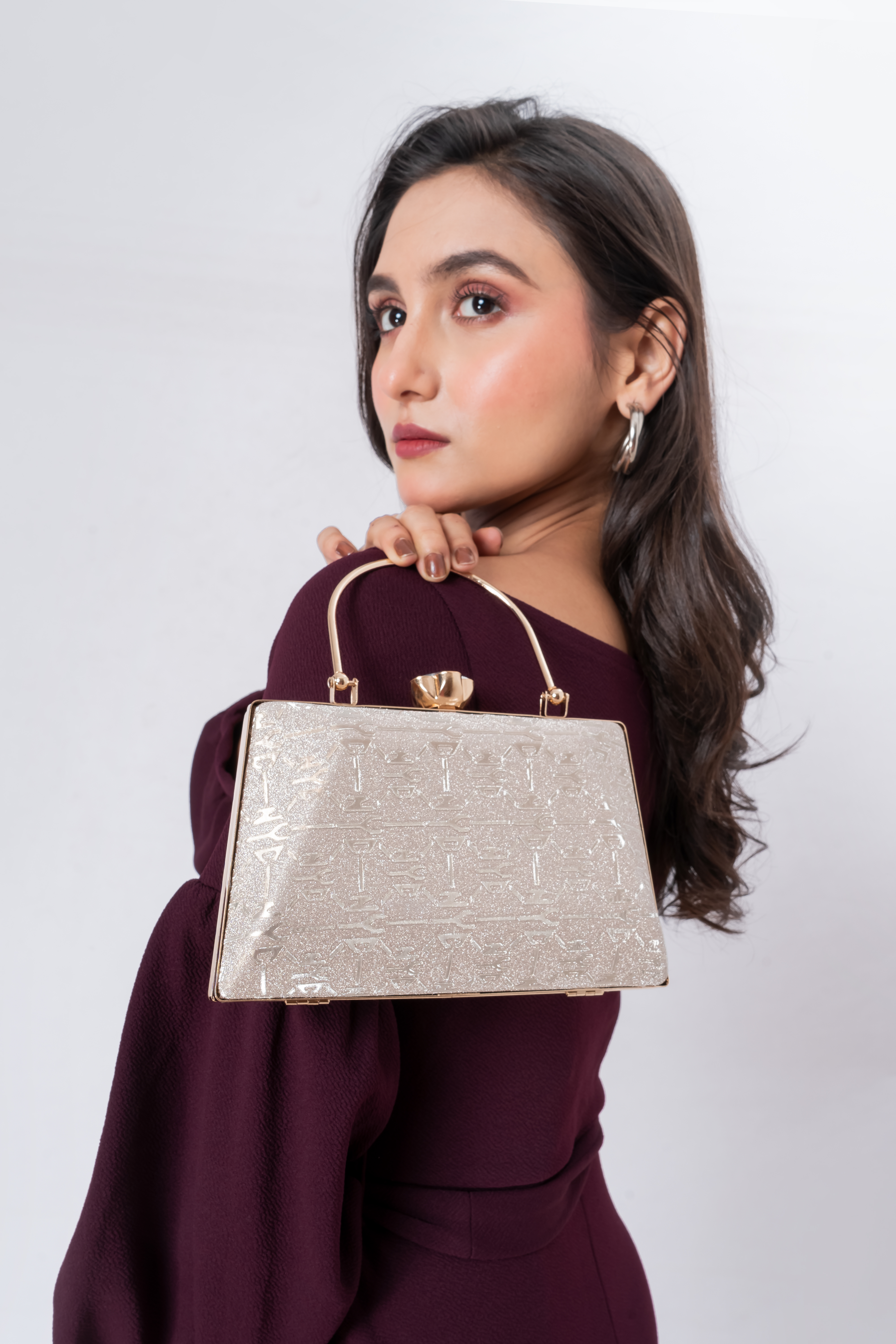 Zeenin Women’s Party Clutch Handbag with Metal Handle & Chain Strap | Elegant Evening Purse