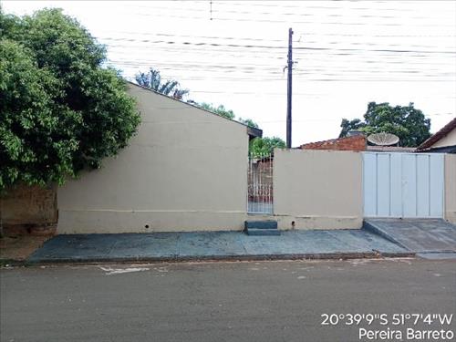 Casa             -   - 60,00m2