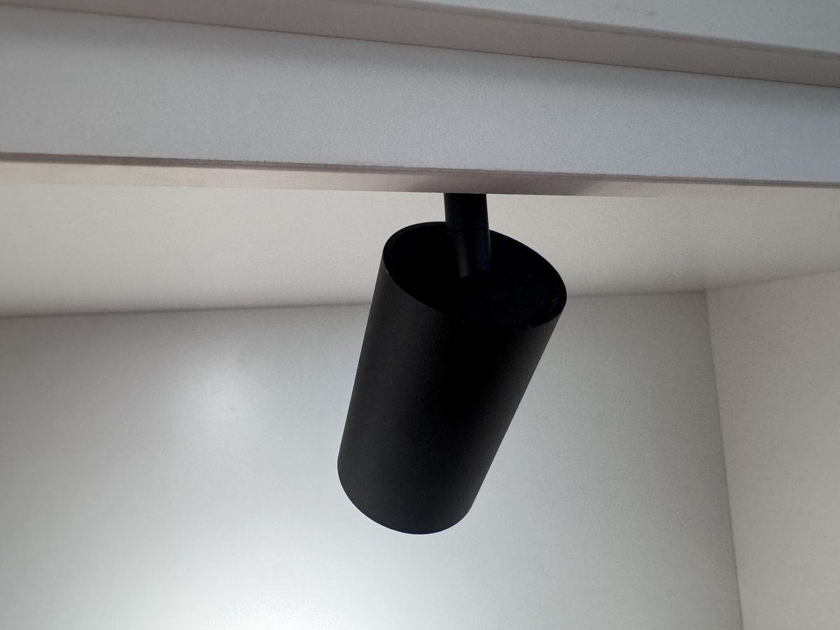 VV Spot 1 Head — alternate angle