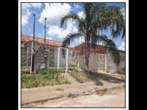 Casa, 46,07 m2 de área total, 46,07 m2 de área pri...