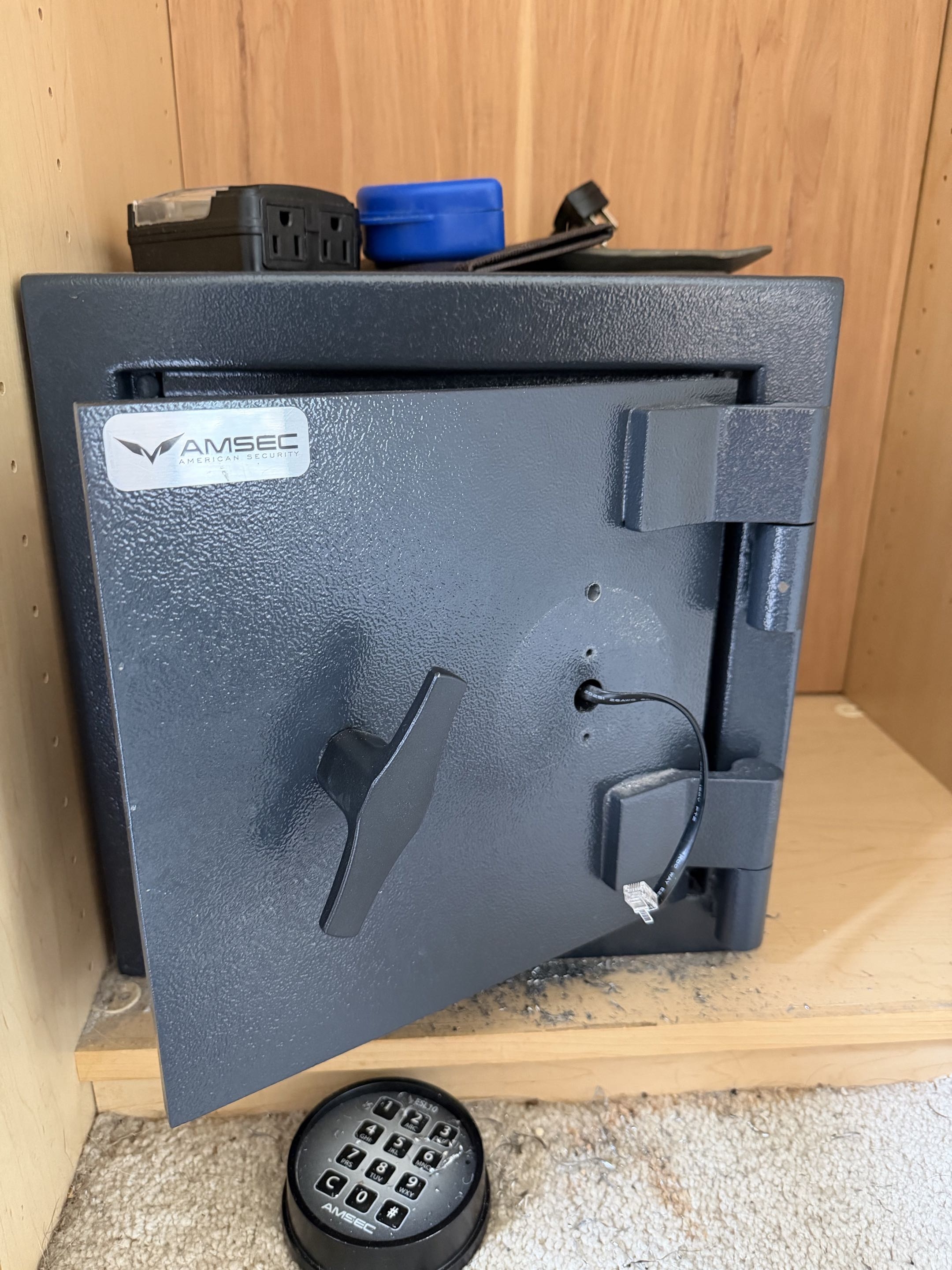 Safe installation and service