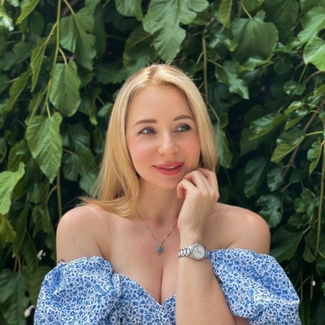 lady's photo