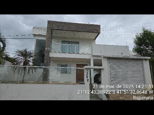 CASA, 164 M2 DE ÁREA
PRIVATIVA, 240M2 DE
ÁREA DO T