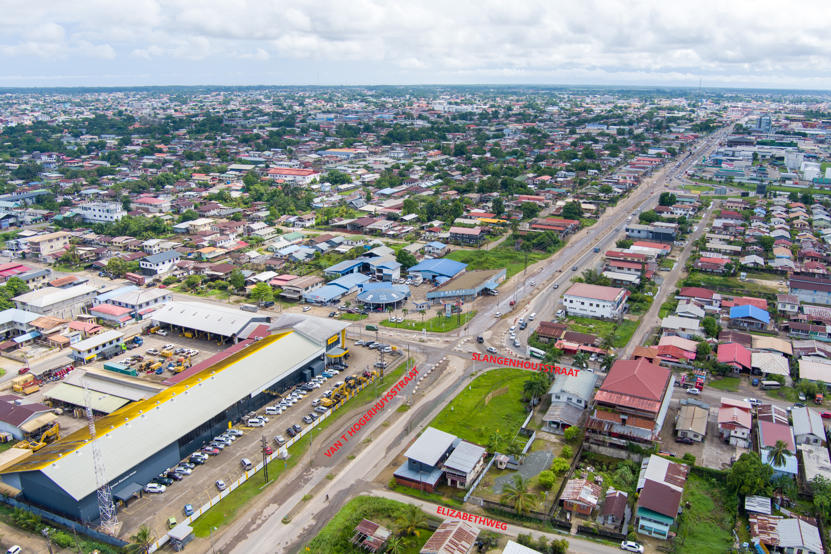 Slangenhoutstraat-no-55-Paramaribo-Surgoed-makelaardij-nv-Huurpand-HZ00845-1.png