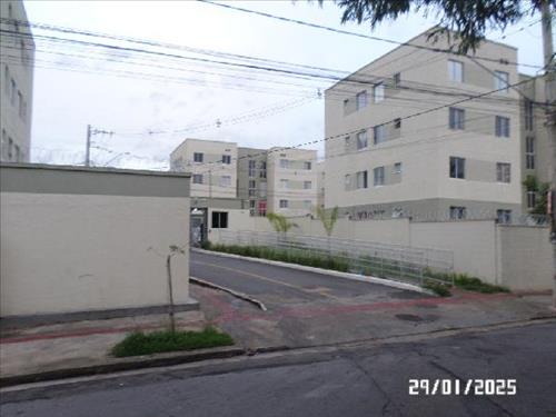 Apartamento    - AREA_PRIVATIVA- 41,99- AREA_TERRE