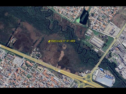 Lote de Terreno n° 15, quadra n° 19, com a área total de 396,00m2 localizado em São José dos Pinhai...