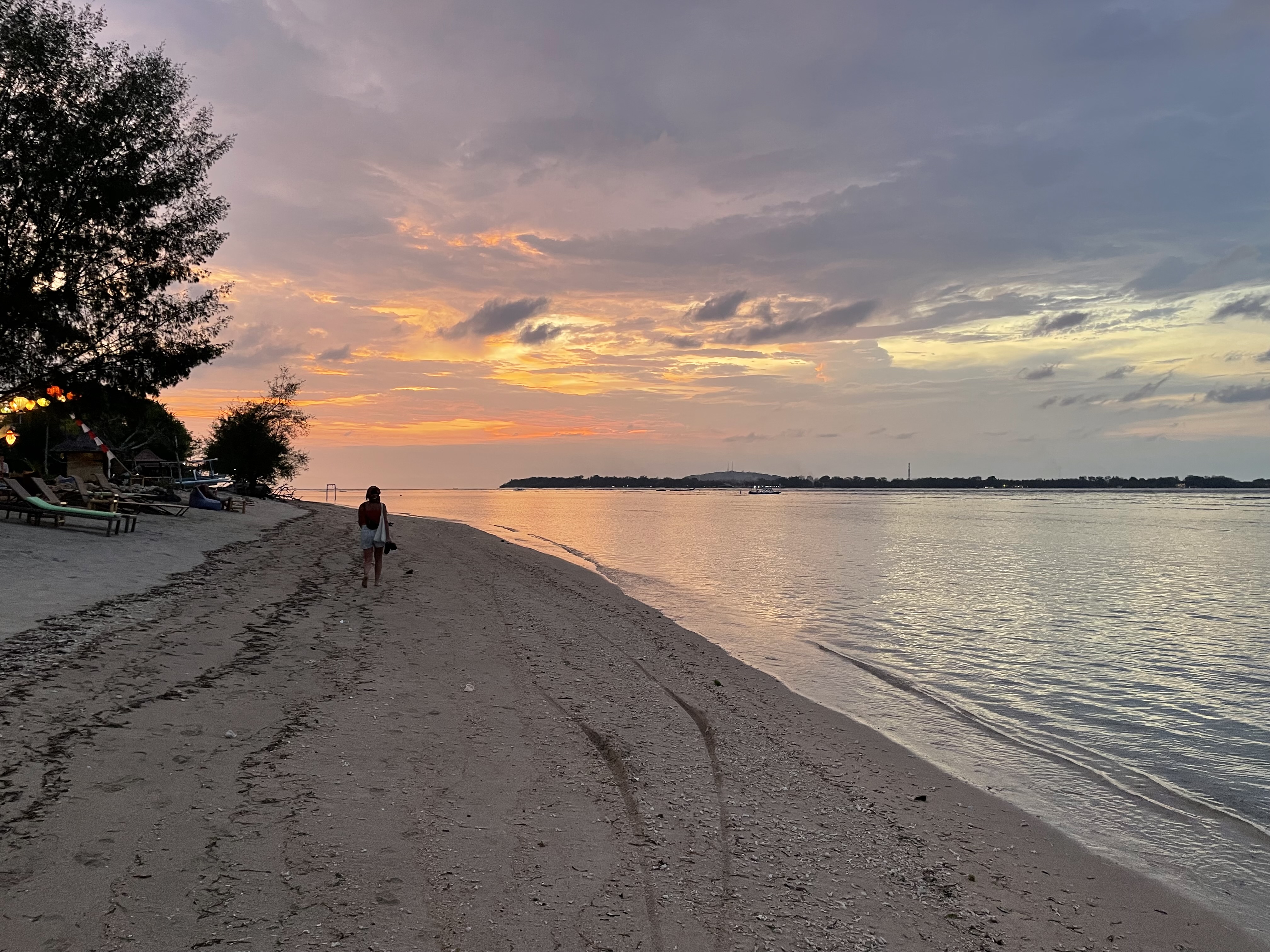Sonnenuntergang am Strand von Gili Air