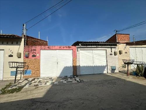 Casa  -   - 74,00m2