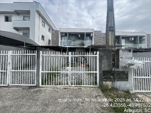 Casa, 62,94 m2 de área total, 61,14 m2 de área pri...