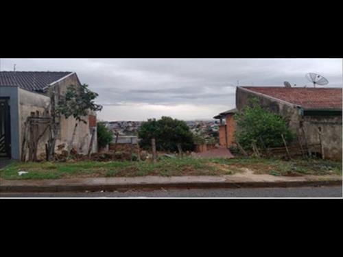Terreno com área de 360,00 m2, sem benfeitorias, Data n° 21 da quadra n° 04, situado no Jardim Saba...