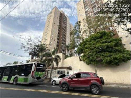 Apartamento à venda em leilão