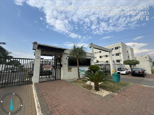 Apartamento  -   - 75,68m2