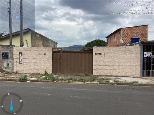Casa             -   - 70,04m2