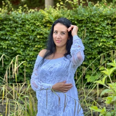 lady's photo