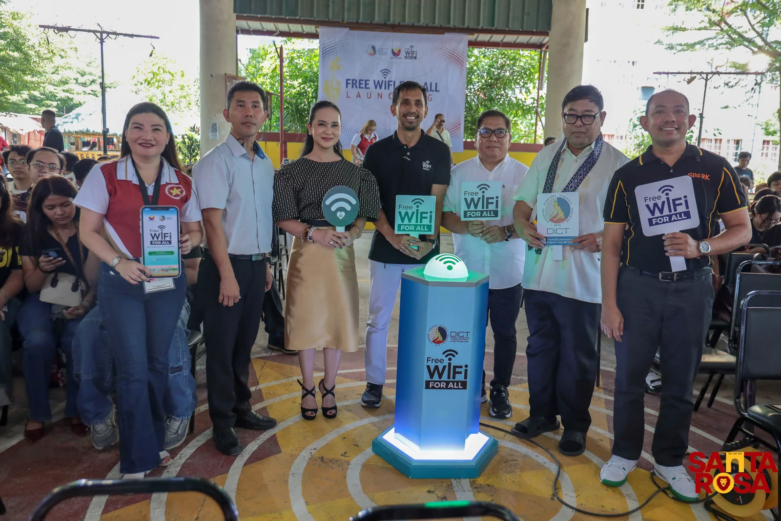FREE Wifi sa 10 paaralan ng Santa Rosa