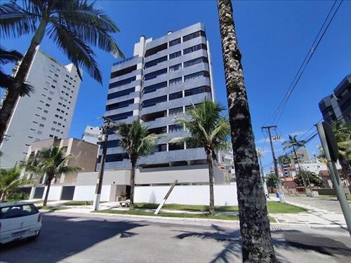 Apartamento sob no 802 (oitocentos e dois), do tipo B, localizado no 9° pavimento do EDIFICIO VILLA...