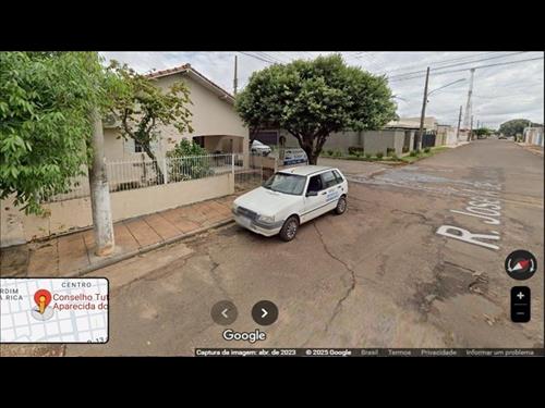 IMÓVEL RESIDENCIAL, EM BOA LOCALIZAÇÃO EM APARECIDA DO TABOADO/MS