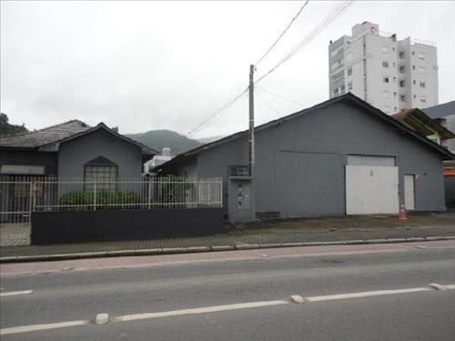Casa  -   - 653,00m2