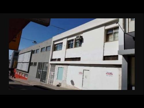 Prédio Comercial 456 m² (área total construída) - Centro - Varginha - MG