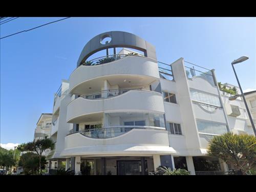 LOTE 001        Apartamento