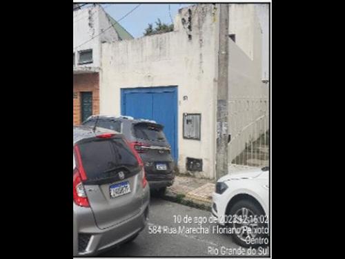 Casa  -   - 136,71m2